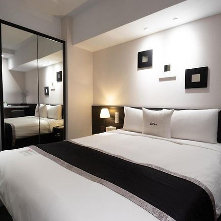Stay Inn Taipei Bagian luar foto