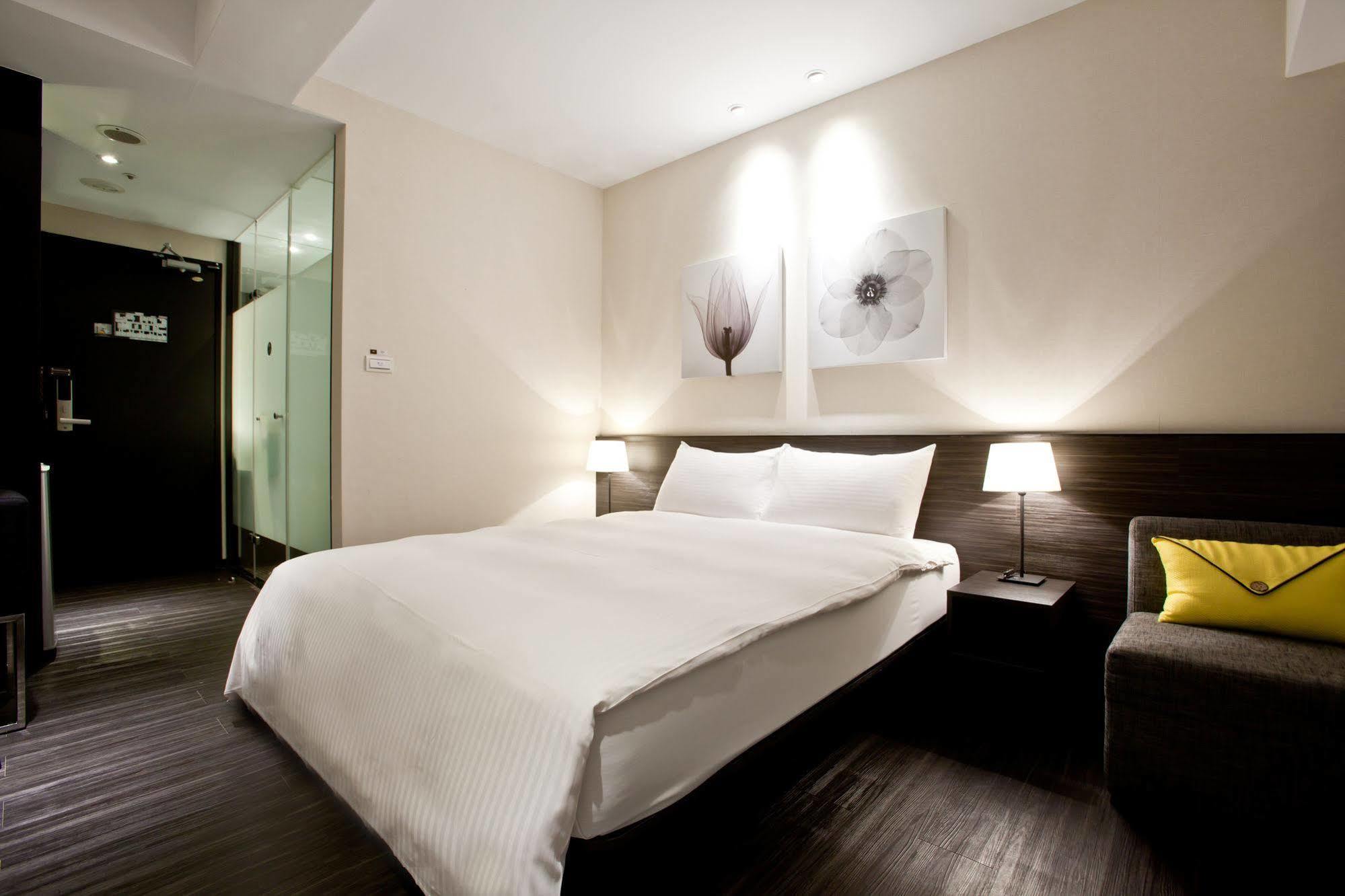 Stay Inn Taipei Bagian luar foto