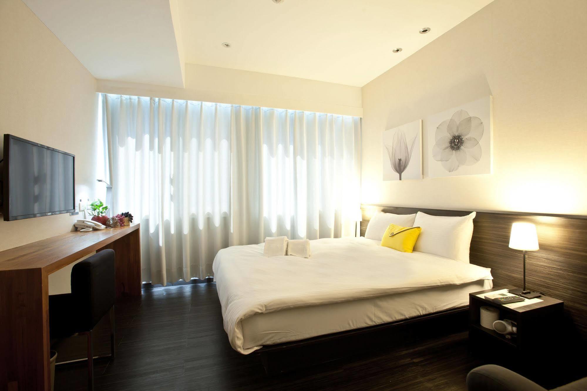 Stay Inn Taipei Bagian luar foto